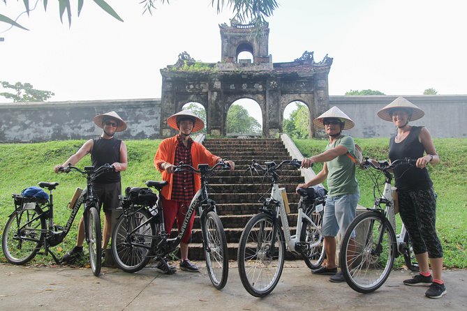 Hue Full Day By E-Bike