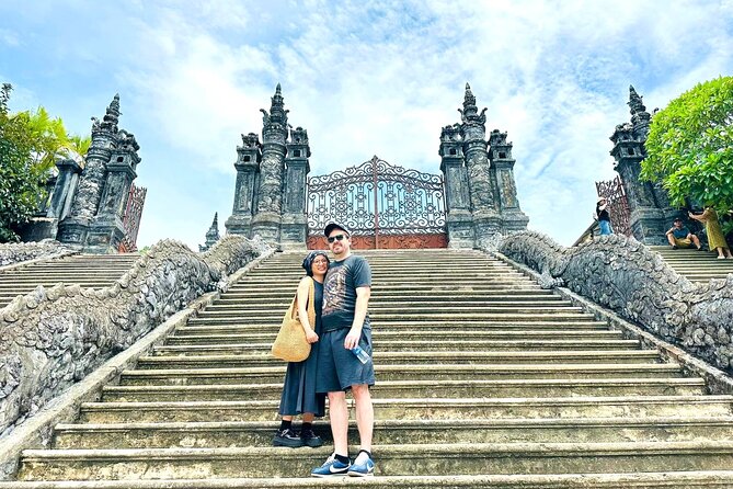 Hue Sightseeing Tours With 3 Tombs and Vong Canh Hill