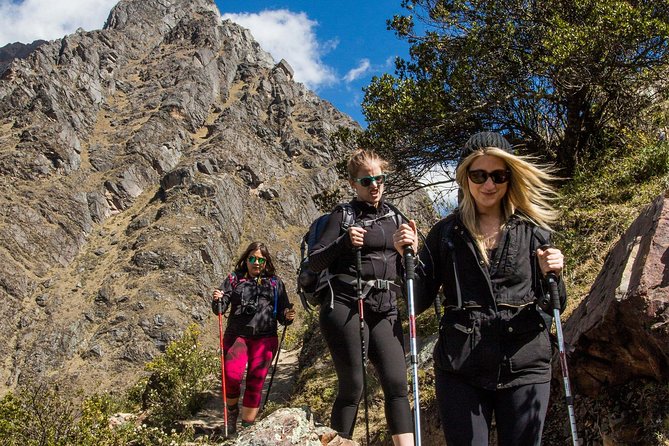 Humantay Lake Day Hike (Small Group or Private) - Date and Travelers