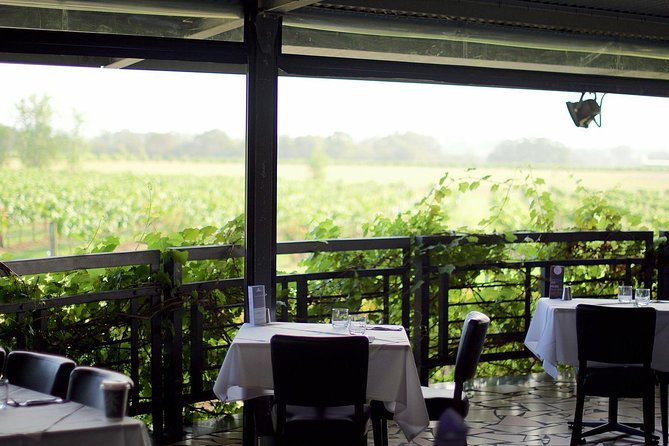 Hunter Valley Helicopter Tour With a Bubbly Breakfast