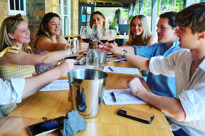 Hunter Valley Private Full-Day Wineries Tour With Lunch