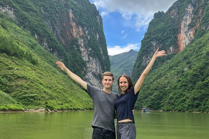 I Would Translate Your Request as “I Want to Do the Ha Giang Loop for 3 Days and 2 Nights With an Easy Rider.”