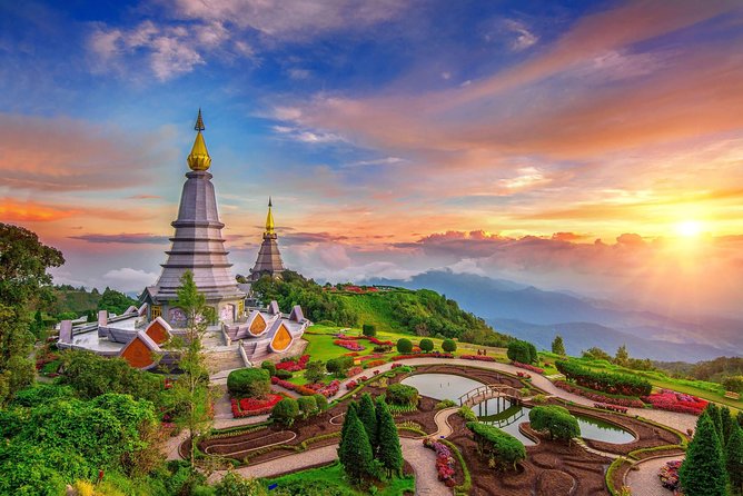 In English: Private Day Trip to Doi Inthanon (Hikes and Tours) - Good To Know