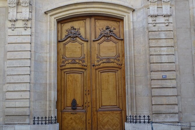 Intouchables Movie Locations Tour in Paris With Local Guide - Good To Know