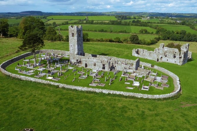 Ireland Private Tour From Dublin: History and Whiskey