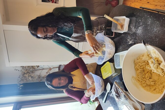 Irish Baking Class - Grannys Apple Cake & Scones, Traditional Recipes