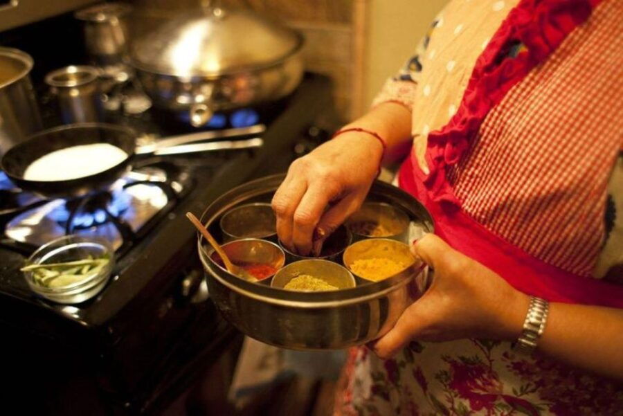 Jaipur: Cooking Class at the Host Family's House for 3 Hours - Good To Know