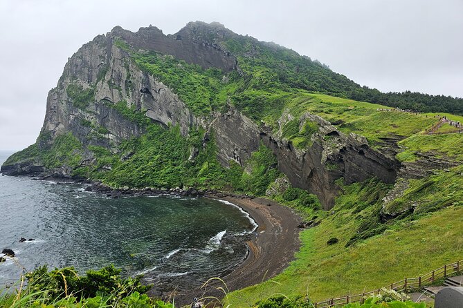 Jeju Day Tour(East & South)- Depart Jeju Airport, Finish Anywhere
