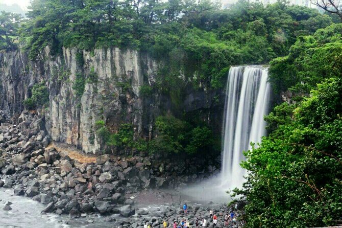 Jeju South Island Bus (Or Taxi) Tour Includes Lunch & Entrance Fee - Good To Know