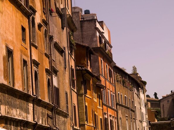 Jewish Ghetto, Synagogues & Museum Tour With Jewish Guide 2 Hours - Good To Know