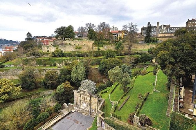 Jewish Walking Tour of Porto - History of Jewish Community in Porto