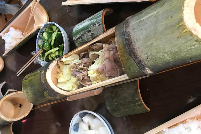 Kappa Chicken Cooking Experience (With Experience of Making Bowls and Chopsticks Using Green Bamboo)