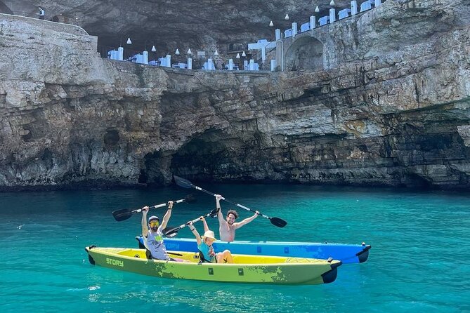 Kayak Excursion in Polignano a Mare