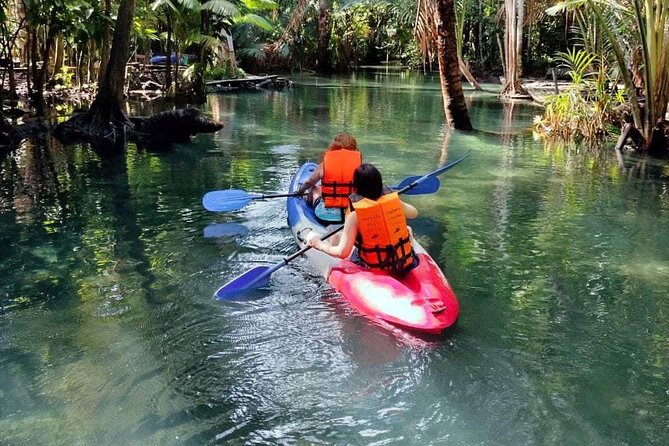 Kayaking at Krabi Crystal Lagoon - Good To Know
