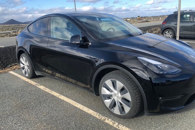 Keflavik/Reykjavik: Private Transfer To/From Blue Lagoon Iceland