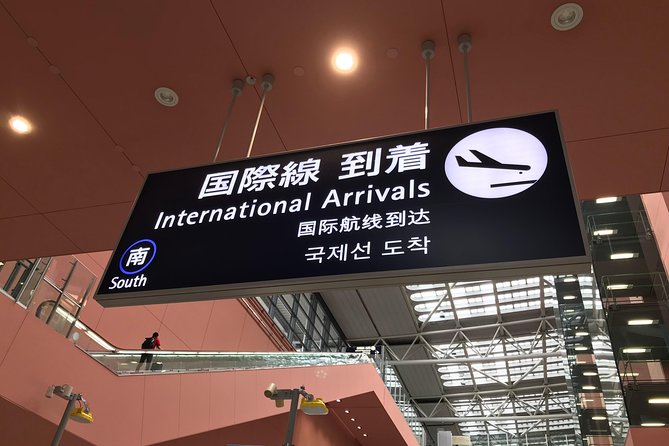KIX-OSAKA or OSAKA-KIX Airport Transfers (Max 13 Pax)