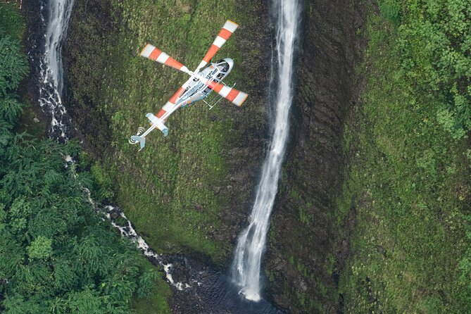 Kohala Coast & Waterfalls Helicopter Tour From Kona on Hawaii Island - Helicopter Experience on Hawaii Island