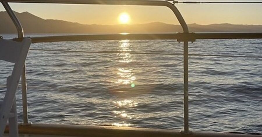Lake Tahoe: Scenic Sunset Cruise With Drinks and Snacks - Good To Know