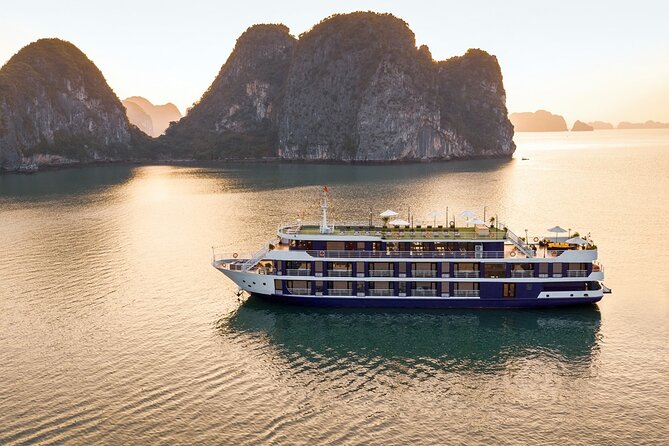 Lan Ha Bay Luxury Cruise 2d/1n: Kayaking, Jumping & Swimming at Pristine Places - Date and Travelers