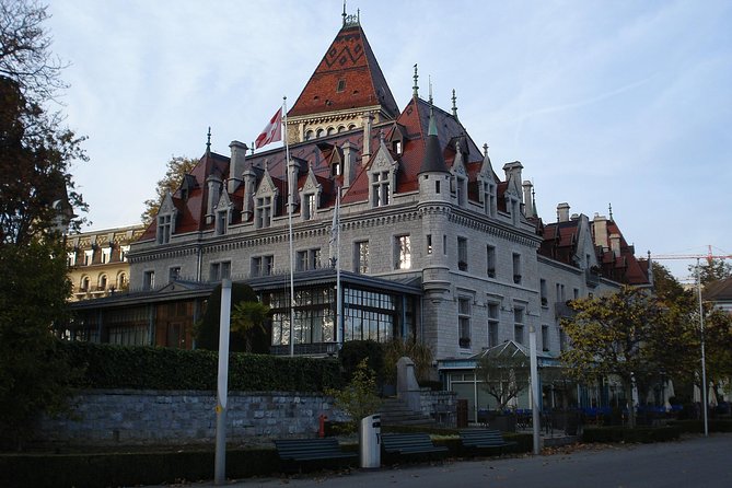 Lausanne Private Walking Tour With Professional Guide