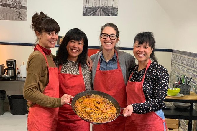 Learn to Make an Authentic Paella! - Good To Know