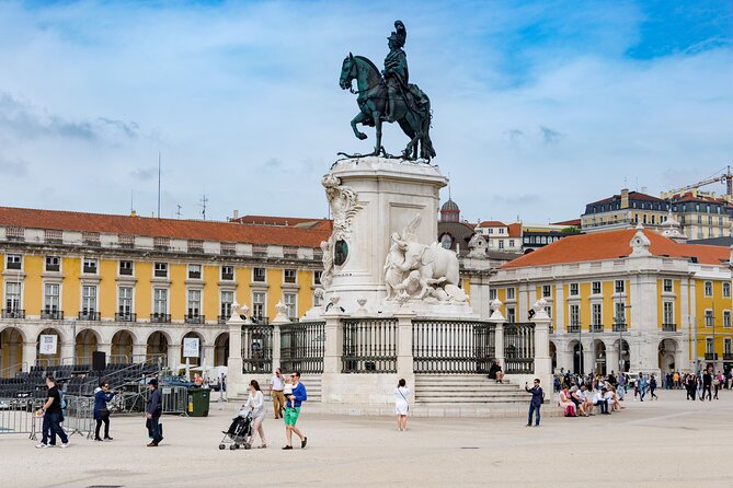 Lisbon at Your Own Pace- Private Guided Historical Tour in Lisbon - Explore Iconic Landmarks and Monuments