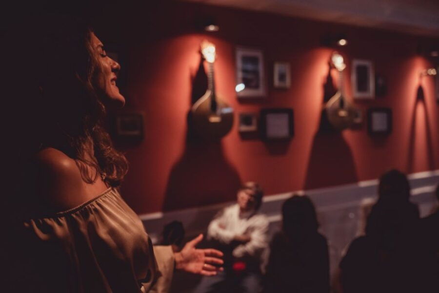 Lisbon: Evening Intimate Live Fado Music Show With Port Wine - Good To Know