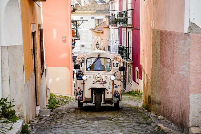 Lisbon Flavours Tuk Tuk Food & Wine Tour - Good To Know