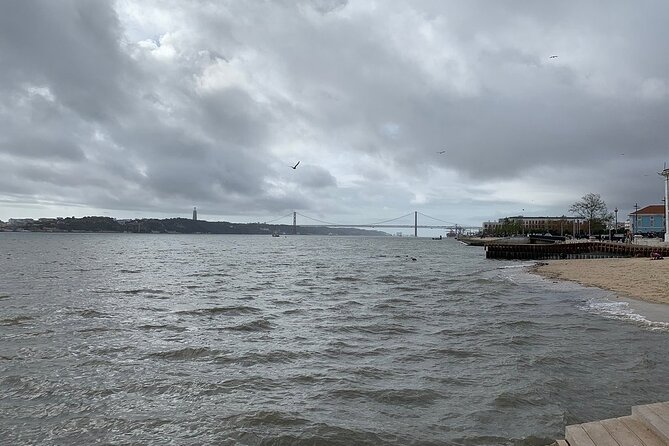 Lisbon - Small Group Walking Tour - Itinerary: Jardim Das Amoreiras to Baixa