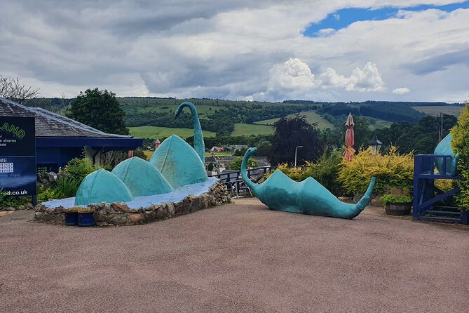 Loch Ness and The Highland Adventure - Exploring Loch Ness