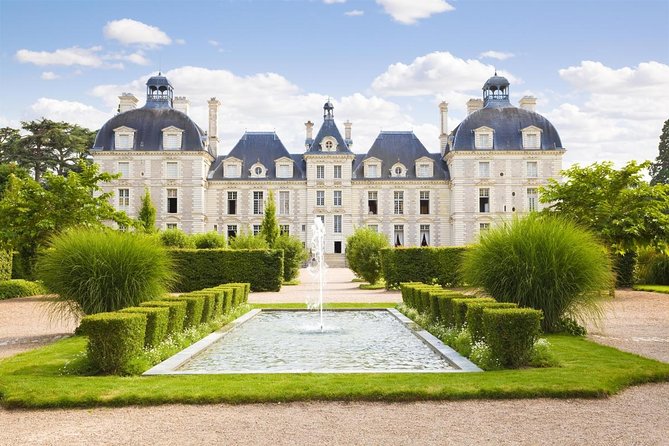 Loire Valley Castles Private Tour by Minivan From Paris - Good To Know