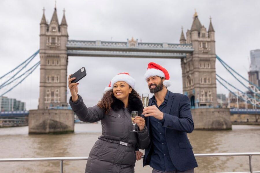 London: Christmas Day Sightseeing Cruise - Good To Know