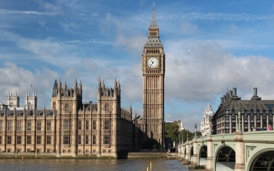 London: First Profiler - Outdoor Escape Game - Good To Know