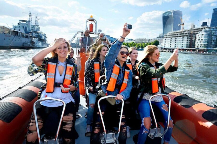 London: Private Speedboat Hire Through the Heart of the City - Accessibility for Passengers With Disabilities