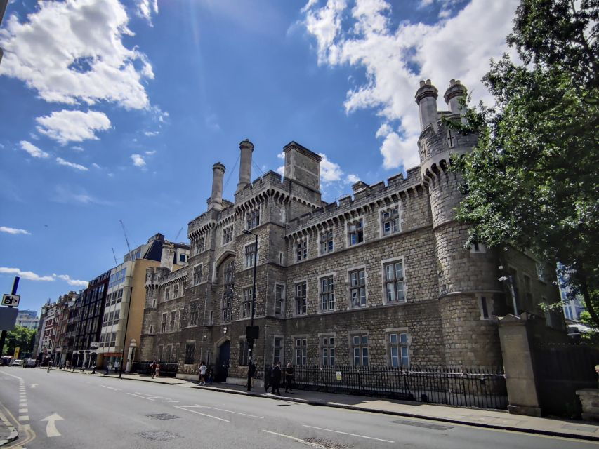 London: Shoreditch Shuffle City Exploration Game - Good To Know