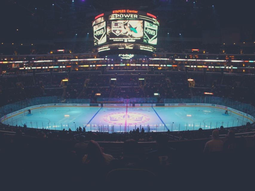 Los Angeles: LA Kings Ice Hockey Game Ticket - Good To Know