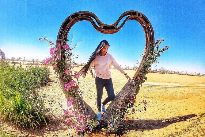 Love Lake Dubai Heart Shaped Lake in The Desert Dubai Tour Package - Good To Know