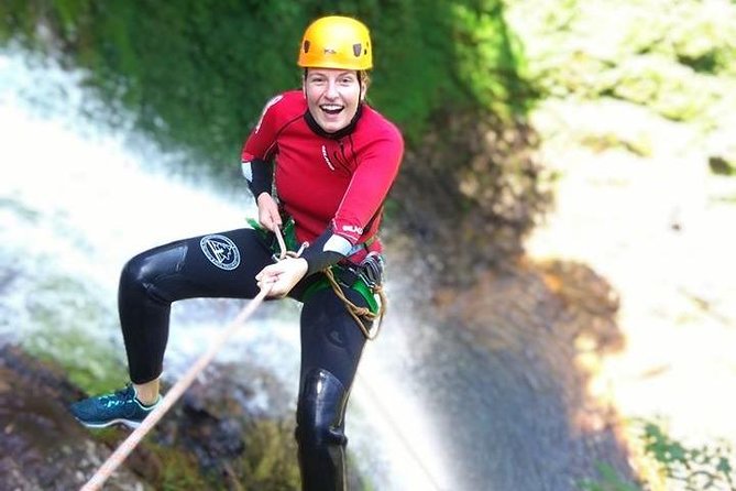 Love Waterfall Canyoning