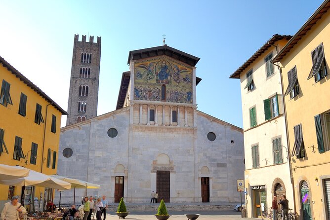 Lucca: Self-Guided Tour by Bike With MAP - Good To Know