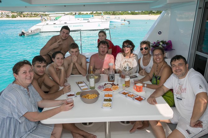 Luxury Private Full-Day Catamaran Charter in St Maarten & Saint-Martin - Overview and Features of the Catamaran Charter
