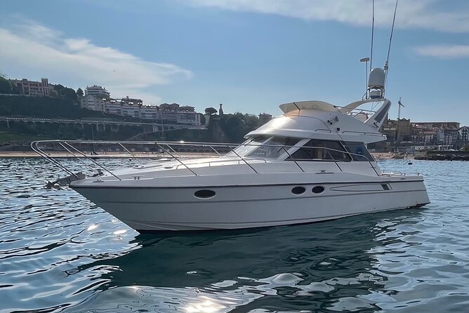Luxury YACHT Private Charter