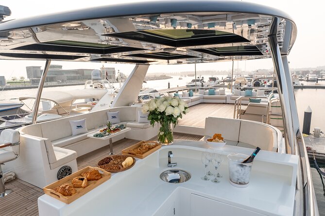 Luxury Yacht Rental - Numarine 80ft Dubai Yachts - Timing and Duration
