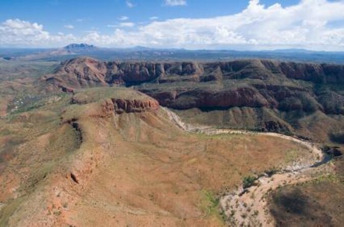 MacDonnell Ranges and Alice Town Highlights Full-Day Tour