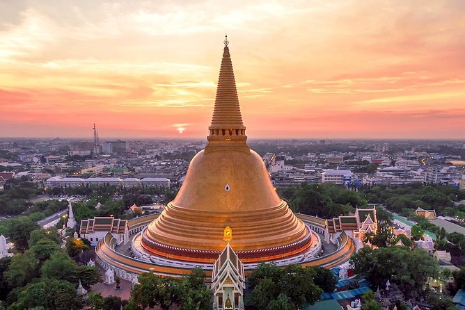 Maeklong Railway Market, Floating Market & Nakhon Pathom City Tour From Bangkok - Good To Know