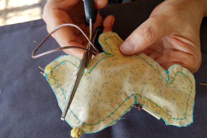 Making Jeju Pony Doll at Peaceful Seaside Cafe - Good To Know