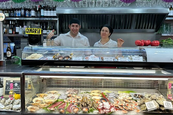 Malaga Food Walking Tour With Tapas & Wine Tasting