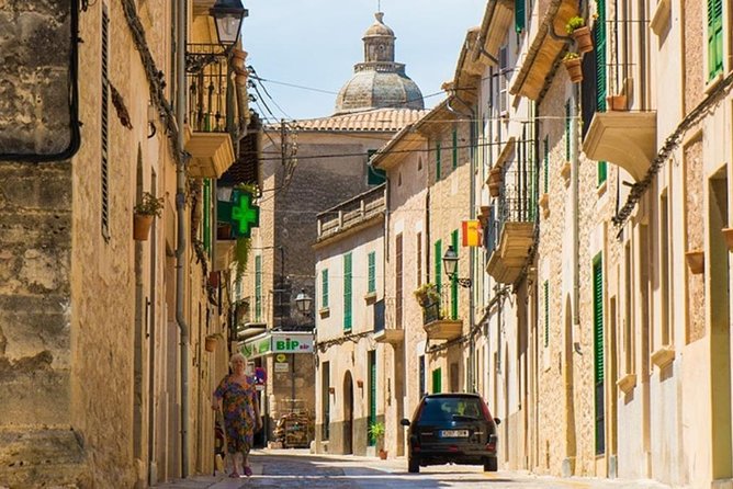 Mallorca: Windmills, Legends and Charming Villages - Legends: Stories That Bring the Island to Life
