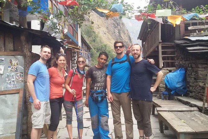 Manaslu Treks 12-days - Accommodation Options and Standards