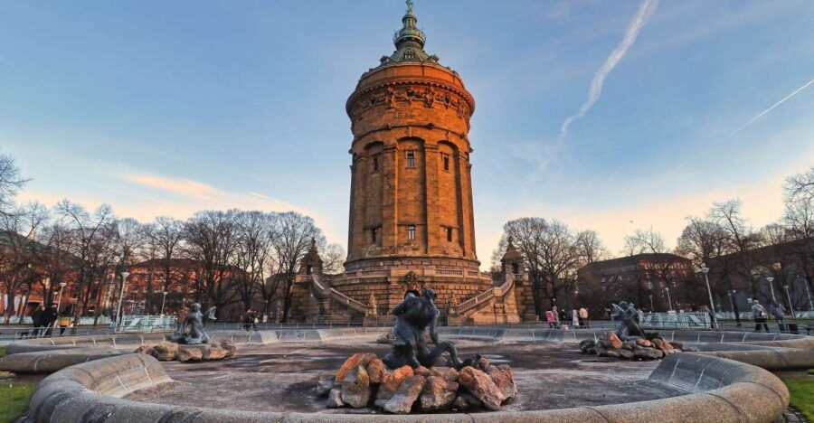 Mannheim: Express Walk With a Local in 60 Minutes - Good To Know