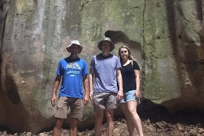 MARBLE MOUNTAINS ,MONKEY MOUNTAINS & DRAGON BRIDGE With DA NANG NIGHTLIFE TOUR - Tour Highlights